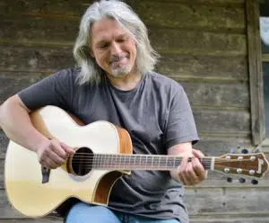 Akustik Gitarre lernen